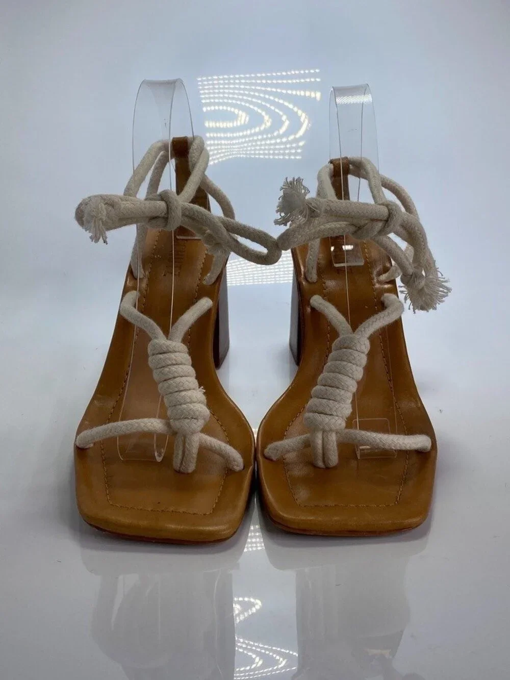 Schutz Women's Angieh  Cream Leather Lace-Up Stacked Heel Sandals Sz 10